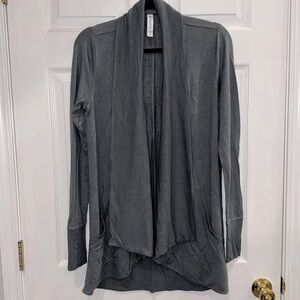 Athleta Pranayama Restore Wrap